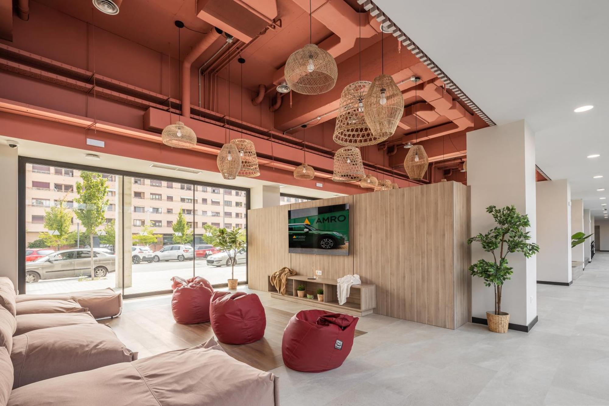 Apartament Amro Residencia De Estudiantes *